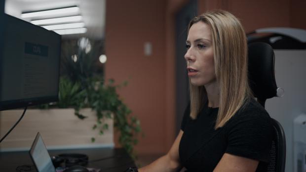 Lucy Wimshurst Women working at computer