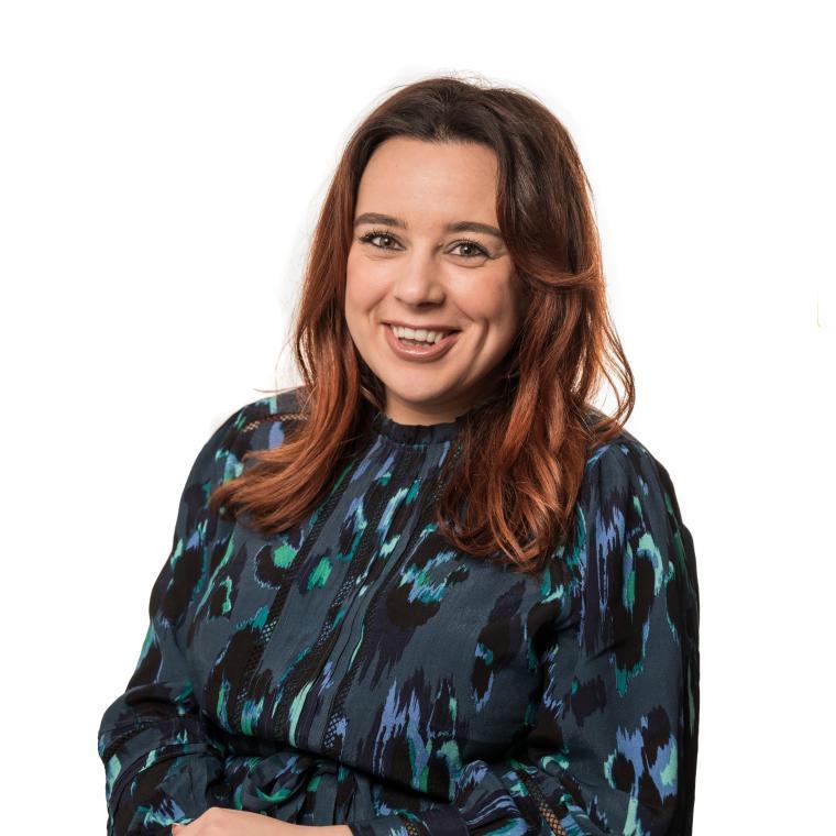 Photo of Ellie Holdsworth