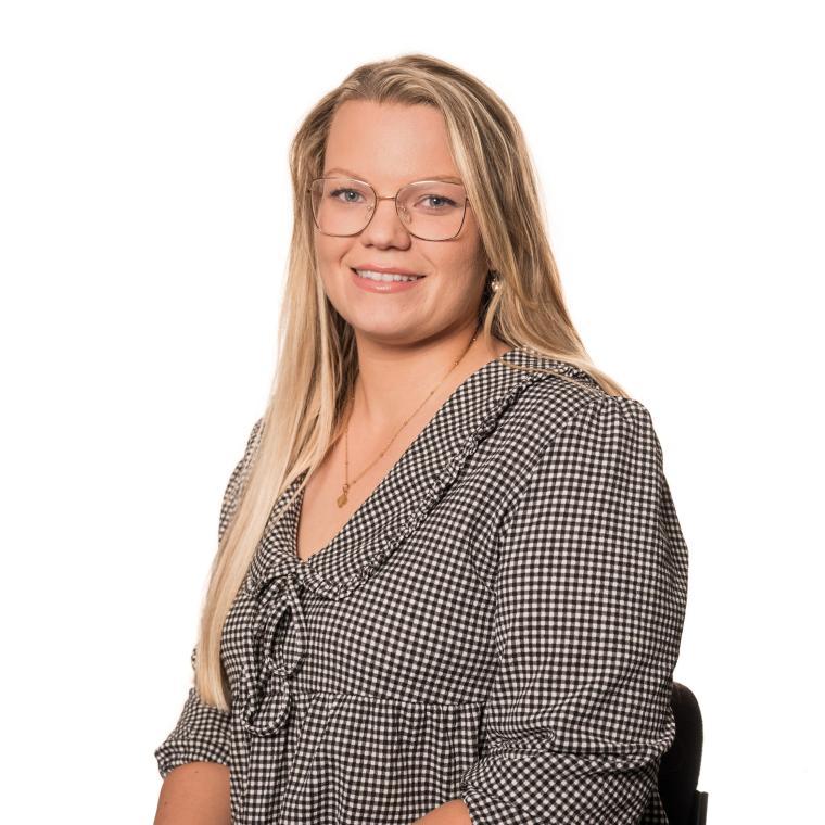 Photo of Lucy Montague